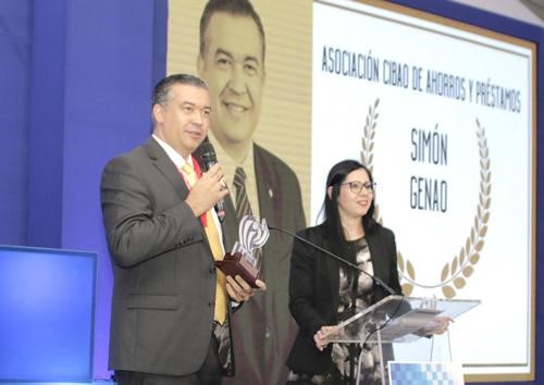 ASOCIACIÓN CIBAO RECIBE PREMIO POR INNOVACIÓN Y DESA...